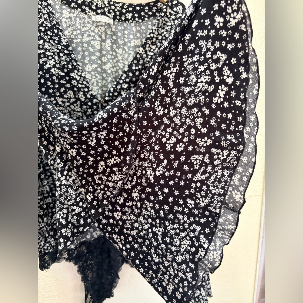 Free People Ditsy Floral Bodysuit Boho Festival Size Medium - Picture 6 of 9